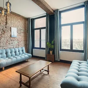 Appartement Charming Two-bedroom River Side, Antwerpen